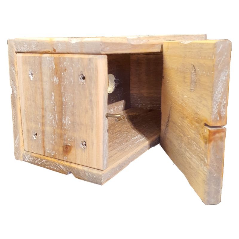 Een minimalistisch houten vogelhuisje schuin dak in de rustieke Dutch Mood stijl. - Afbeelding 3