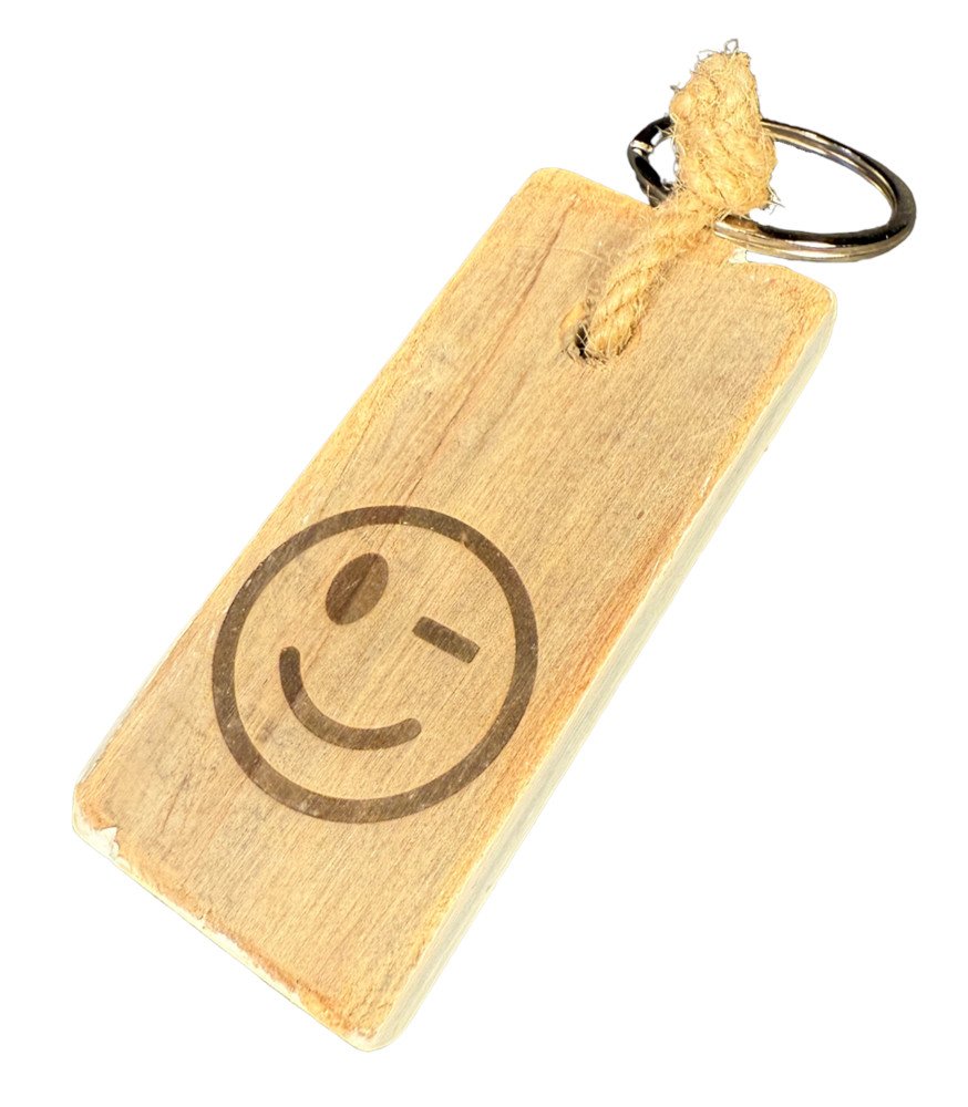 Smiley sleutelhanger – Dutch Mood houten woonaccessoire